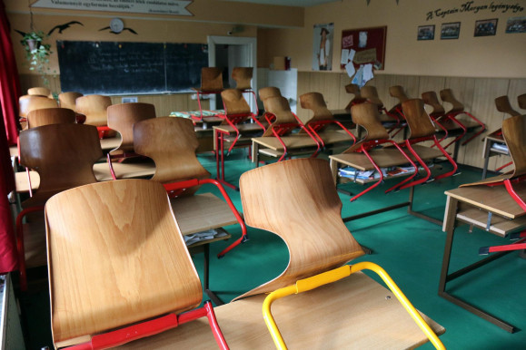 Felméri a sztrájkhajlandóságot a PDSZ