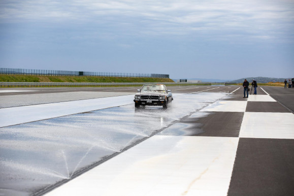 Jöhetnek az autonóm autók