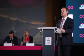 Fideszes kritika a magyar iskolarendszerről