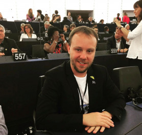 Német EP-képviselő: „Orbán családja és barátai lopják a pénzünket” 