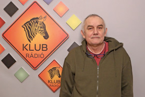 Egyszerre felnőtt és gyerek