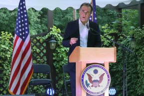 Pressman a CNN-en beszélt a NER és a Trump-adminisztráció első 100 napja közötti párhuzamokról