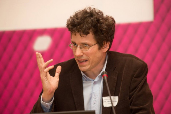 Deák András György: Ellátásbiztonsági szempontól is felelőtlenség az orosz energiára támaszkodni