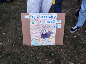 A státusztörvény után 21 forintos béremelést kapott, felmondott egy tanár