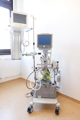 Világszínvonalú „műtüdő” érkezett a szegedi egyetemi klinikára