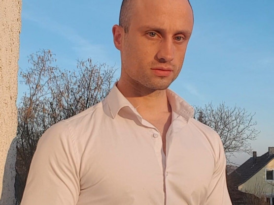 Kiszállt az előválasztásból Ecsenyi Áron