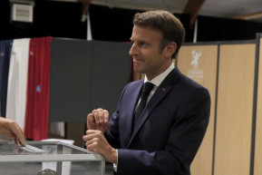 Macron elismerné a palesztin államot