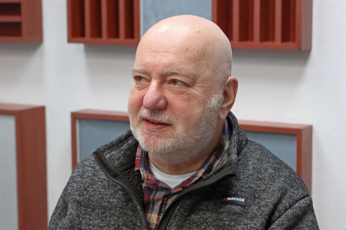 Eörsi Mátyás, külpolitikai szakértő