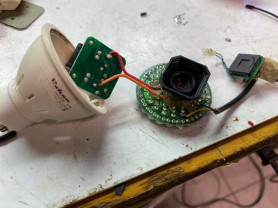 Megfigyelőeszközöket találtak az érdi polgármesteri hivatalban