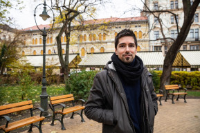 Fehér Renátó: A hála jogán