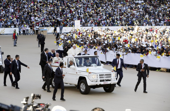A TEK-nek nincs a pápa fenyegetettségére utaló információja