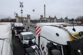 Fuvarozás: február közepéig új javaslatokat ígér a szaktárca