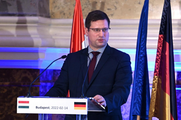 Gulyás Gergely: Magyarország a szabadság, a demokrácia és a jogállamiság iránt leginkább elkötelezett ország az unióban
