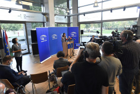 Hatalmas többséggel elfogadták az új 