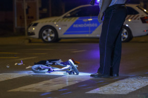 Új szabályok kellenek a zebrákon, mert nagyon sok a baleset