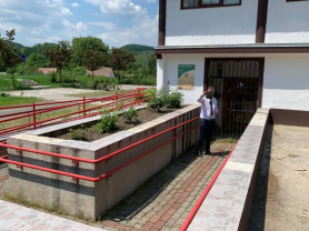 Hadházy: Cinizmuscsúcs az EU-s projekteknél