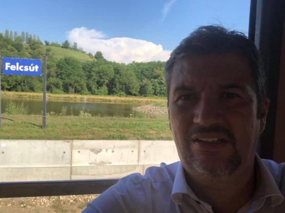 Újabb pert nyert Hadházy Ákos: valóban lejárató kampányt folytat ellene az Origo