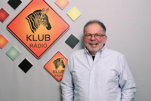 Hann: A Politico nem mér, az egyes országok kutatásait összegzi