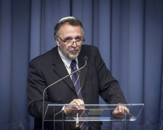 Mazsihisz: Orbán válaszra sem méltatott fajkeveredéses beszéde óta