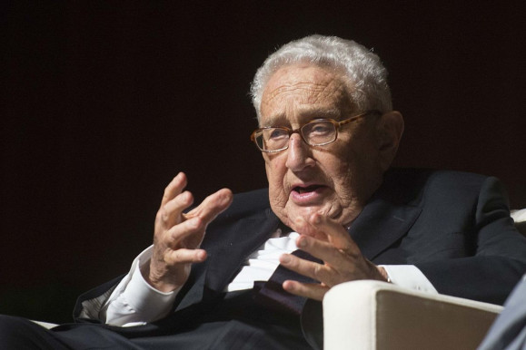 A százéves diplomata, Henry Kissinger oldhatja a feszültséget Amerika és Kína között