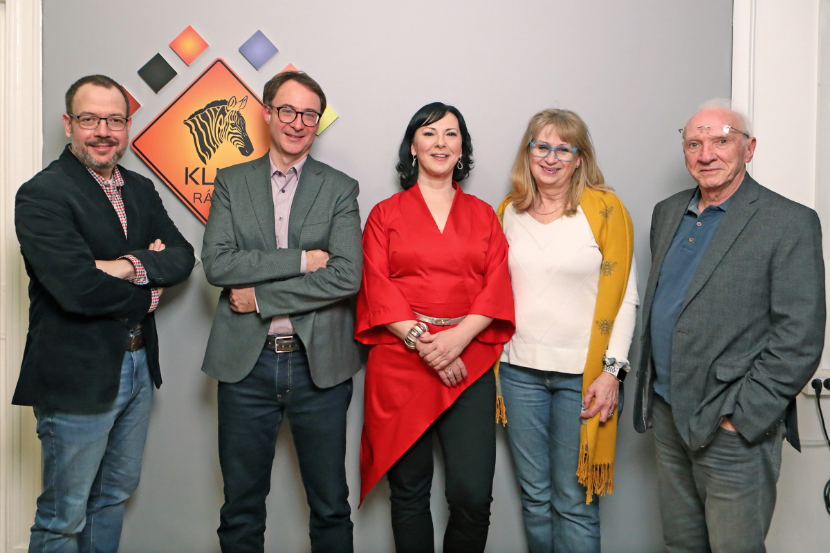 Hetes Stúdió: vendégek: Stefano Bottoni, Perintfalvi Rita 