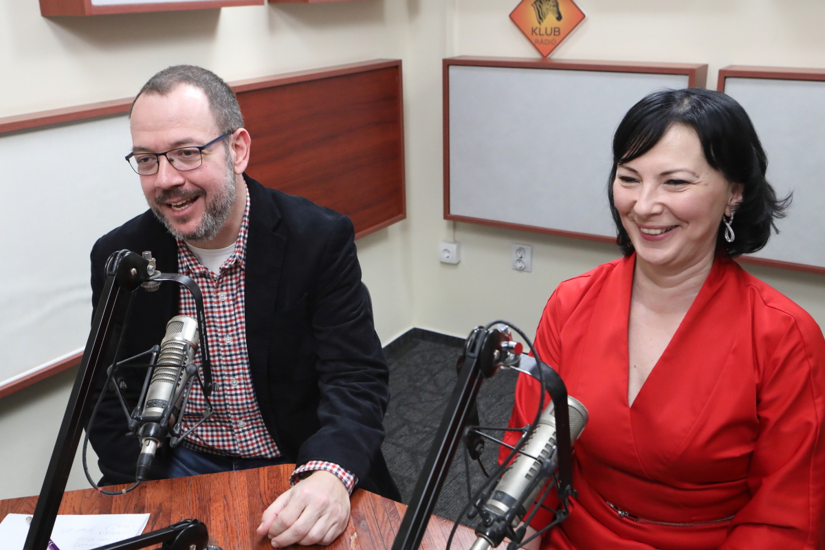 Hetes Stúdió: vendégek: Stefano Bottoni, Perintfalvi Rita 