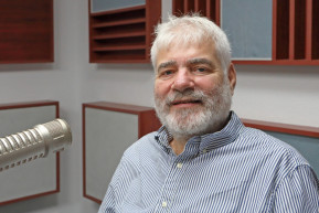 Ott van már Orbán nyakán a Tisza a Republikonnál is