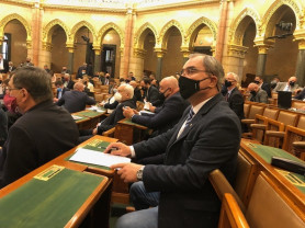 Fideszes képviselő: A nemzeti vagyon soha ne lehessen idegeneké