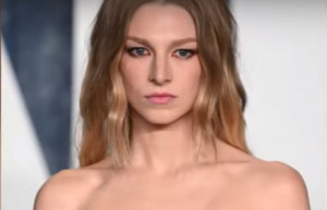 Az Origo gyönyörű színésznőnek nevezte az Eufória sztárját, aztán gyorsan visszakoztak, mikor rájöttek, hogy transznemű