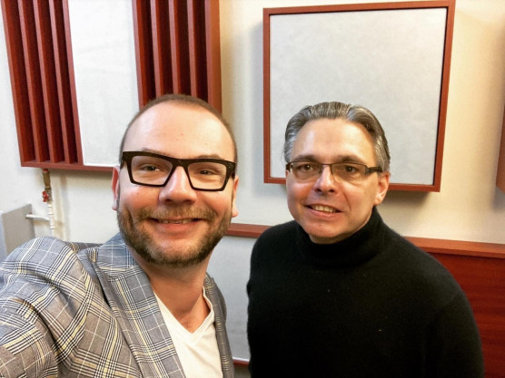  Dragomán György: A rossz érzés elkerülése érdekében elolvas egy szöveget, vagy felvág egy hagymát 