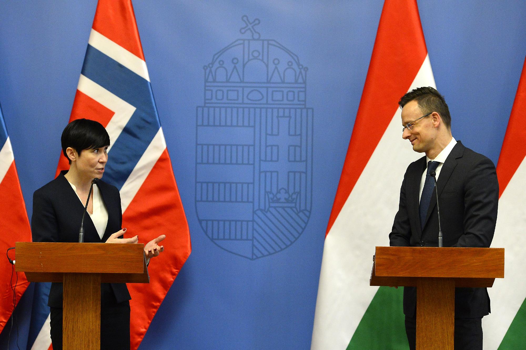 Szijjártó Péter fogadta a norvég külügyminisztert