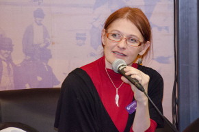 Kiss Judit Ágnes: Cukorként