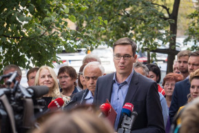 Karácsony: Aki hisz a TV2-nek, egy másik bolygón él