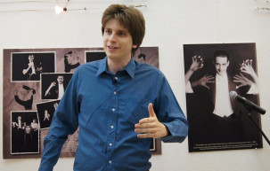 Kártyák, üres széfek, elfűrészelt hölgyek – Kelle Botond bűvész volt az Ötösben