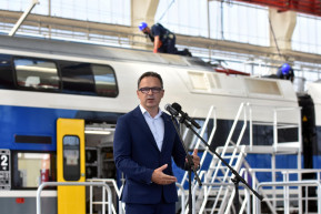 Indoklás nélkül kirúgták a MÁV-Start vezérigazgatóját