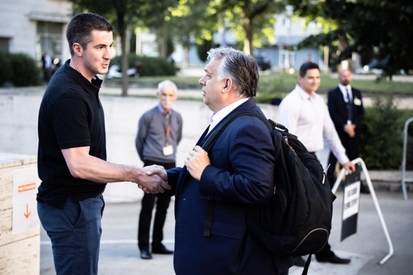 Számukra teljesen világos, Gyurcsány vezeti az ellenzéket - Sajtótájékoztató a fideszes frakcióülésről