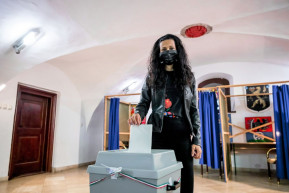 Marad a kétharmad, a Fidesz jelöltje nyert az időközin