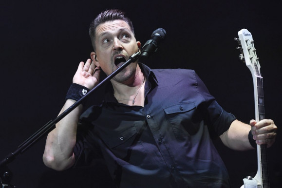 Kijött a 326 állami millióval megtámogatott Ákos-film előzetese