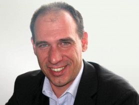 Kunetz szerint a megfélemlítés szándéka lehet amögött, hogy Cser Ágnes többször feljelentette