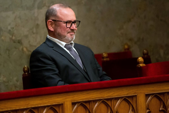 Lantos Csaba energiaügyi miniszter eltitkolt ciprusi cégére bukkant a Direkt36