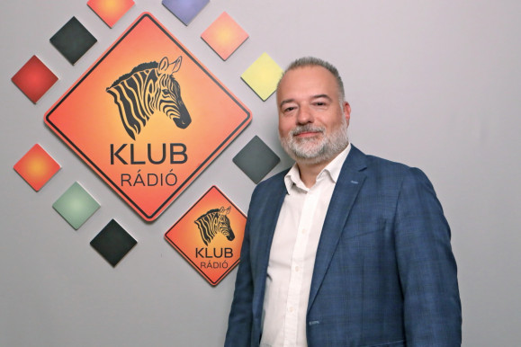 Lattmann: Meg kéne nézni, kik azok a jogászok, akik egy ilyen értelmetlen perbe beviszik az országot