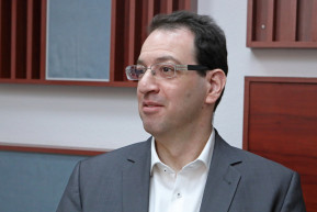 Ligeti: Az információszabadság ementáli sajttá vált