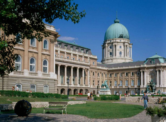 Magyar Nemzeti Galéria: Nem károsodtak a műtárgyak