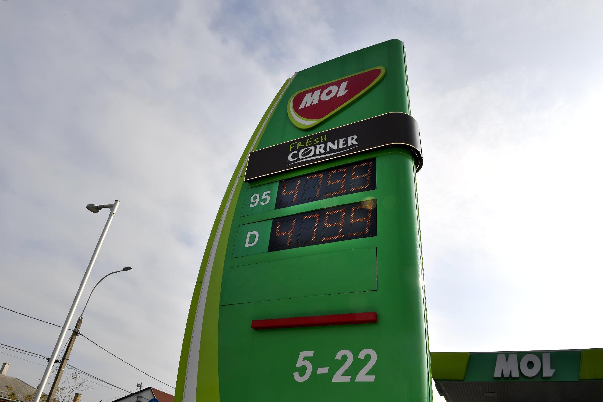A kormány 480 forintban maximálta a benzin és a gázolaj ár?