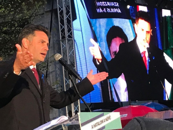 Márki-Zay szerint Orbán szégyen lett a világban
