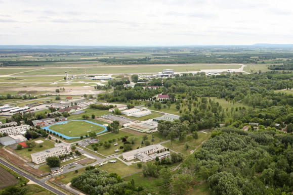 Földrengés volt Pápa közelében