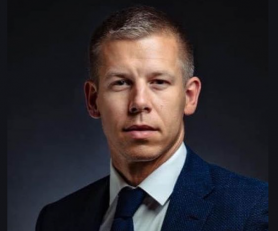 Nyilvános vitára hívta Orbán Viktort Magyar Péter