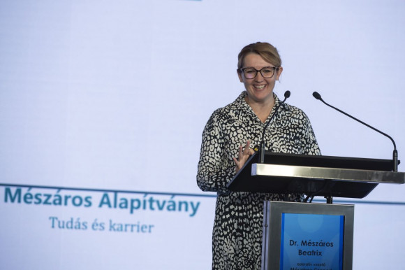 Mészáros lánya lemondott az Opus éléről