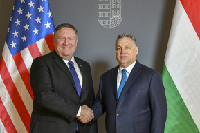 Rajongói vannak Orbán Viktornak az amerikai kongresszusban