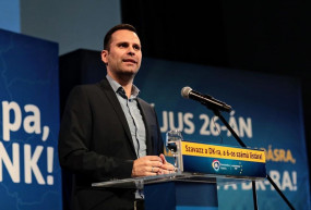 Ki kell adnia az állami gázkereskedőnek, hogy kik kereshettek az orosz-magyar gázalkun